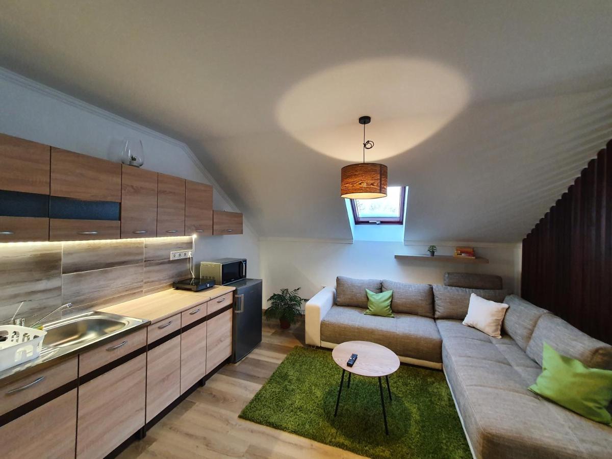 Reteskert Vendeghaz Es Apartman Belapatfalva Exteriör bild